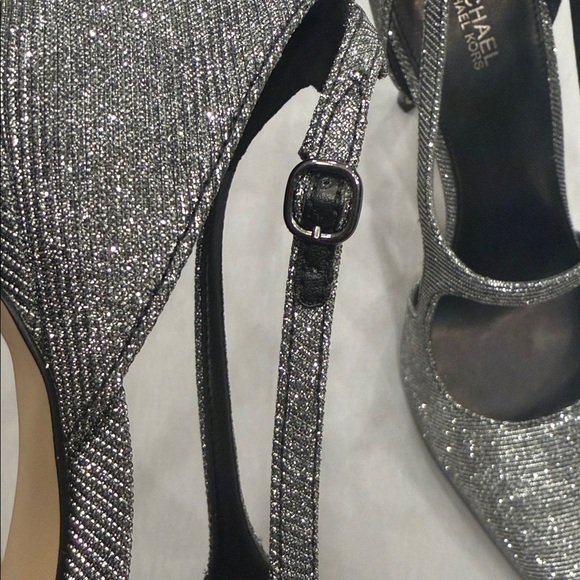 Michael Kors “Ava” Pump - Size 10 - Picture 13 of 13